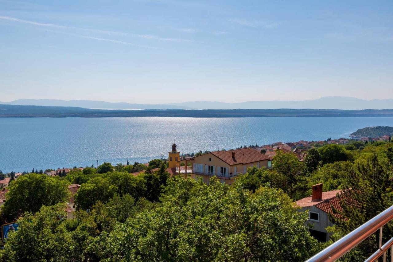 Apartmani Rino Dramalj Exterior photo
